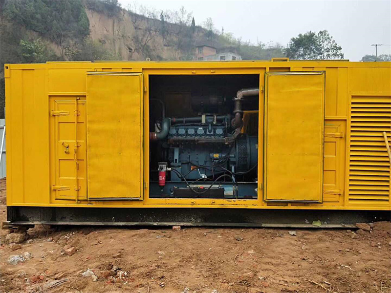 益阳发电机租赁冷却液的沸点降低到多少时需要更换